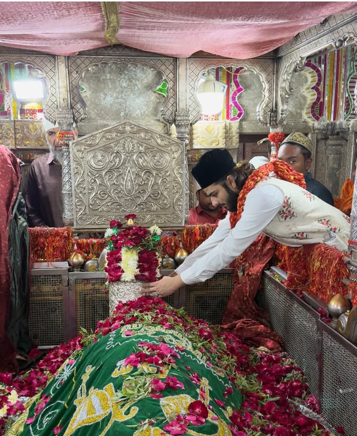 Saiyed Mohammad Hashmi - Khadim
